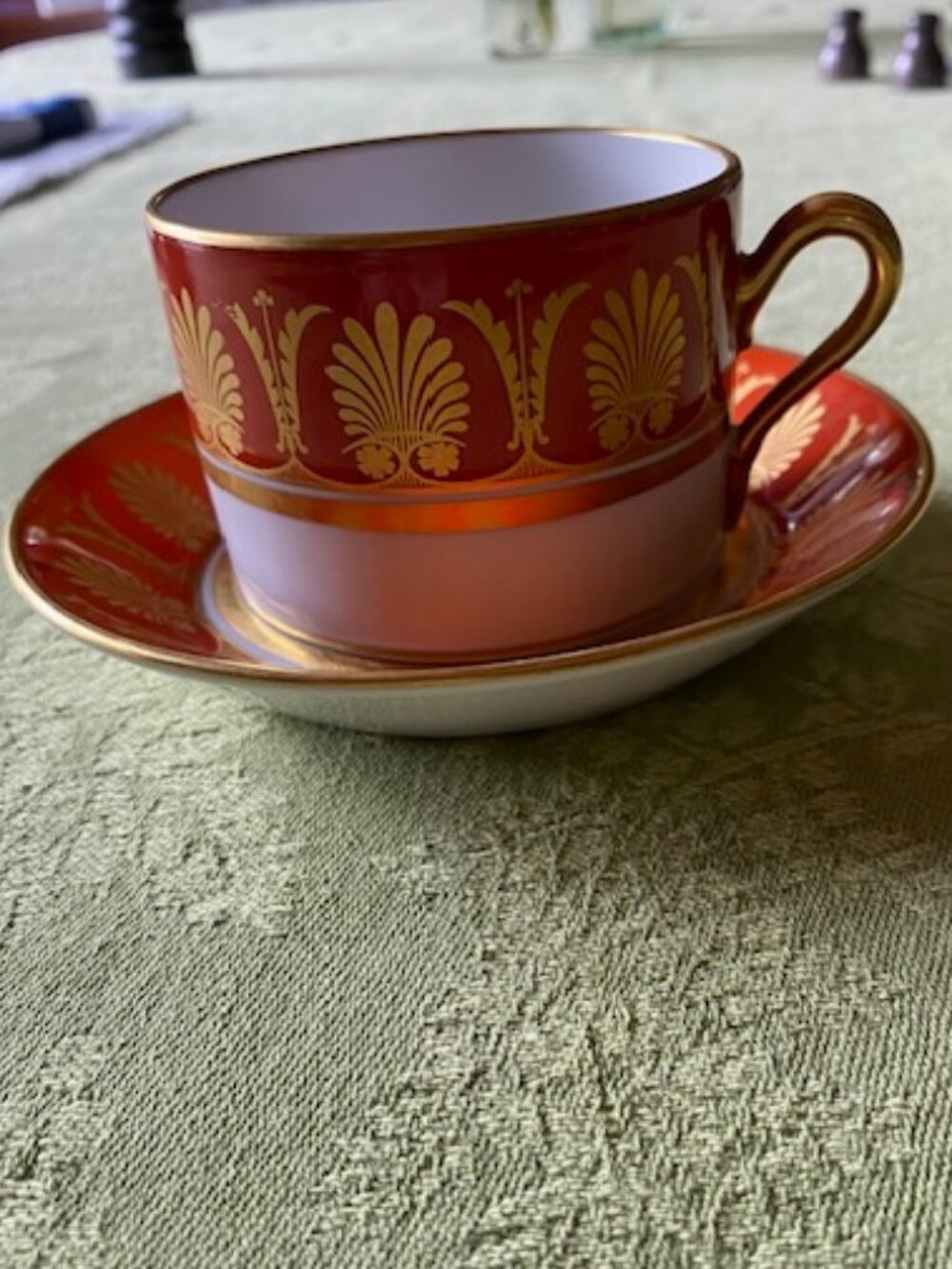 GINORI POMPEI RED TEA CUP & SAUCER SINCE ITALY Rare and hard to find pattern